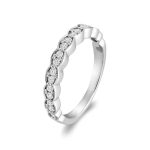 Alliance demi-tour diamants, effet marquise