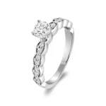 Bague de fiançailles avec diamant effet Marquise