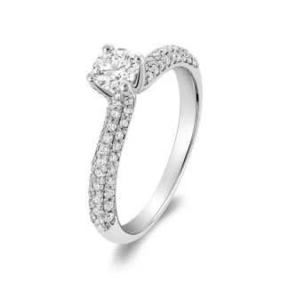 Bague de fiançailles solitaire serti pavé