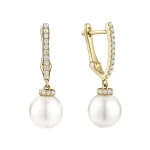 Boucles d'oreilles avec pendant de perle diamants