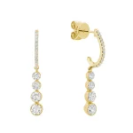 Boucles d'oreilles pendantes à diamants dégradés
